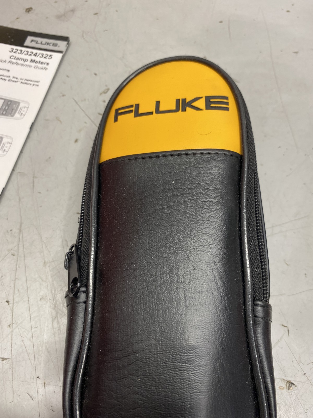 Fluke 325 True RMS Clamp Meter AC/DC Yellow 5065866