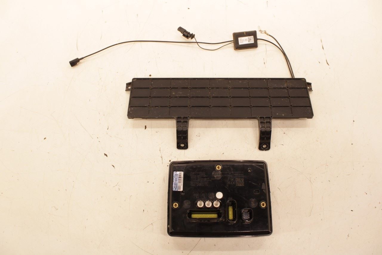 2024 Polaris RZR XP 1000 Ultimate Dash Ride Command Digital Display 3286918 OEM