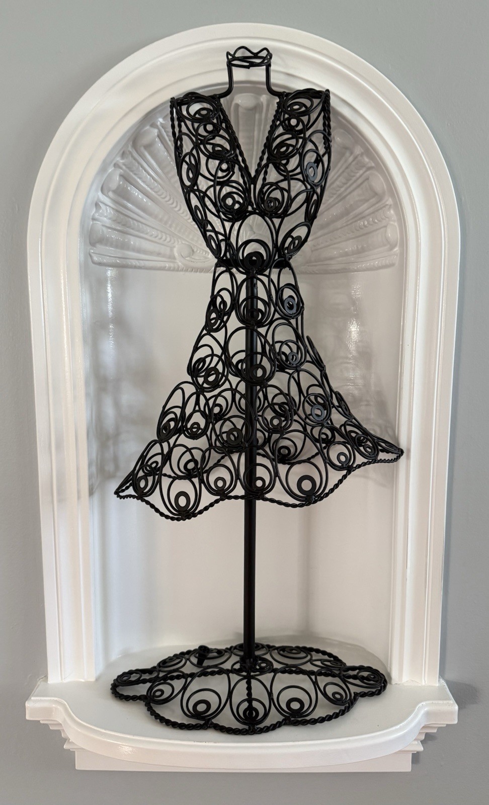 Black Wire Metal Dress Form Mannequin Jewelry Holder Display Stand