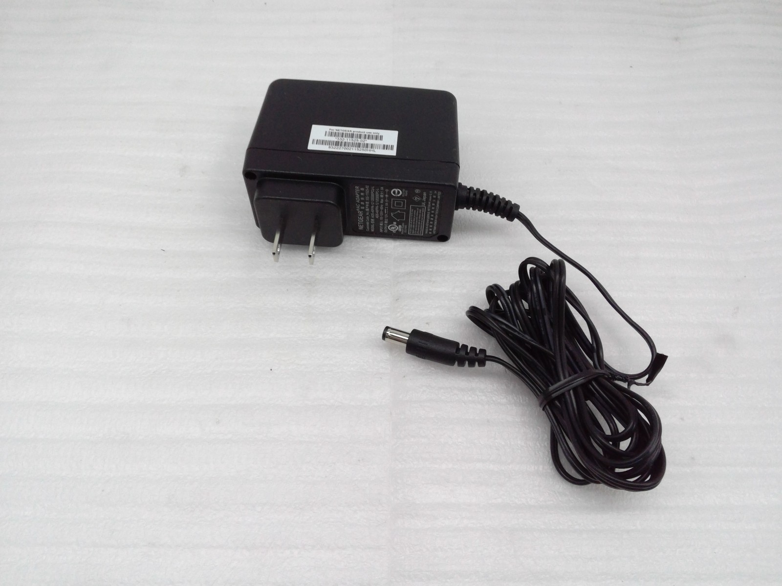 Netgear 12V 2.5A AC Adapter AD2067F10 Power Supply 332-10944-01 Charger Black