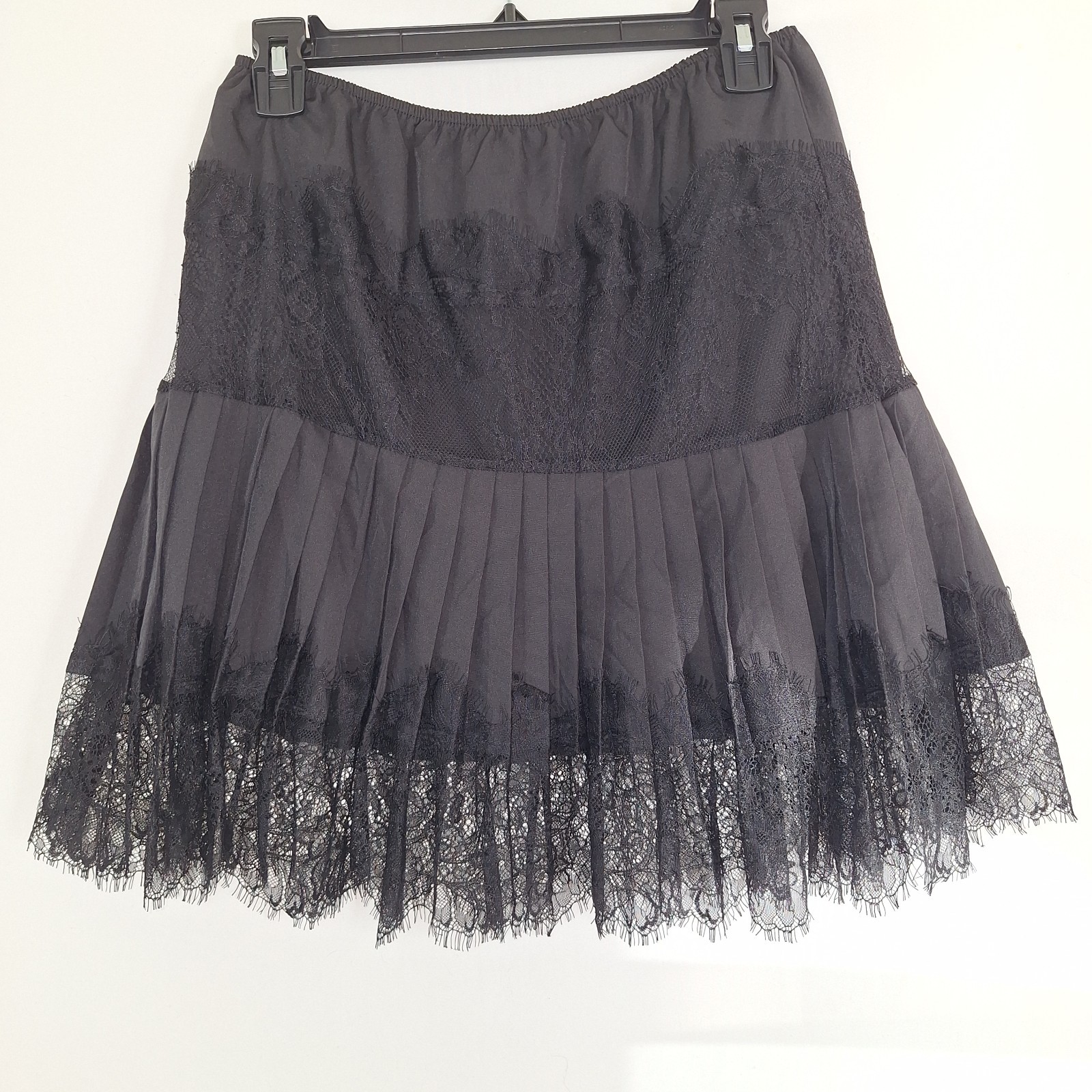 Black Y2K-style Lace Mini Skirt Pleated Ruffle Trim M Coquette Fairy Grunge Punk