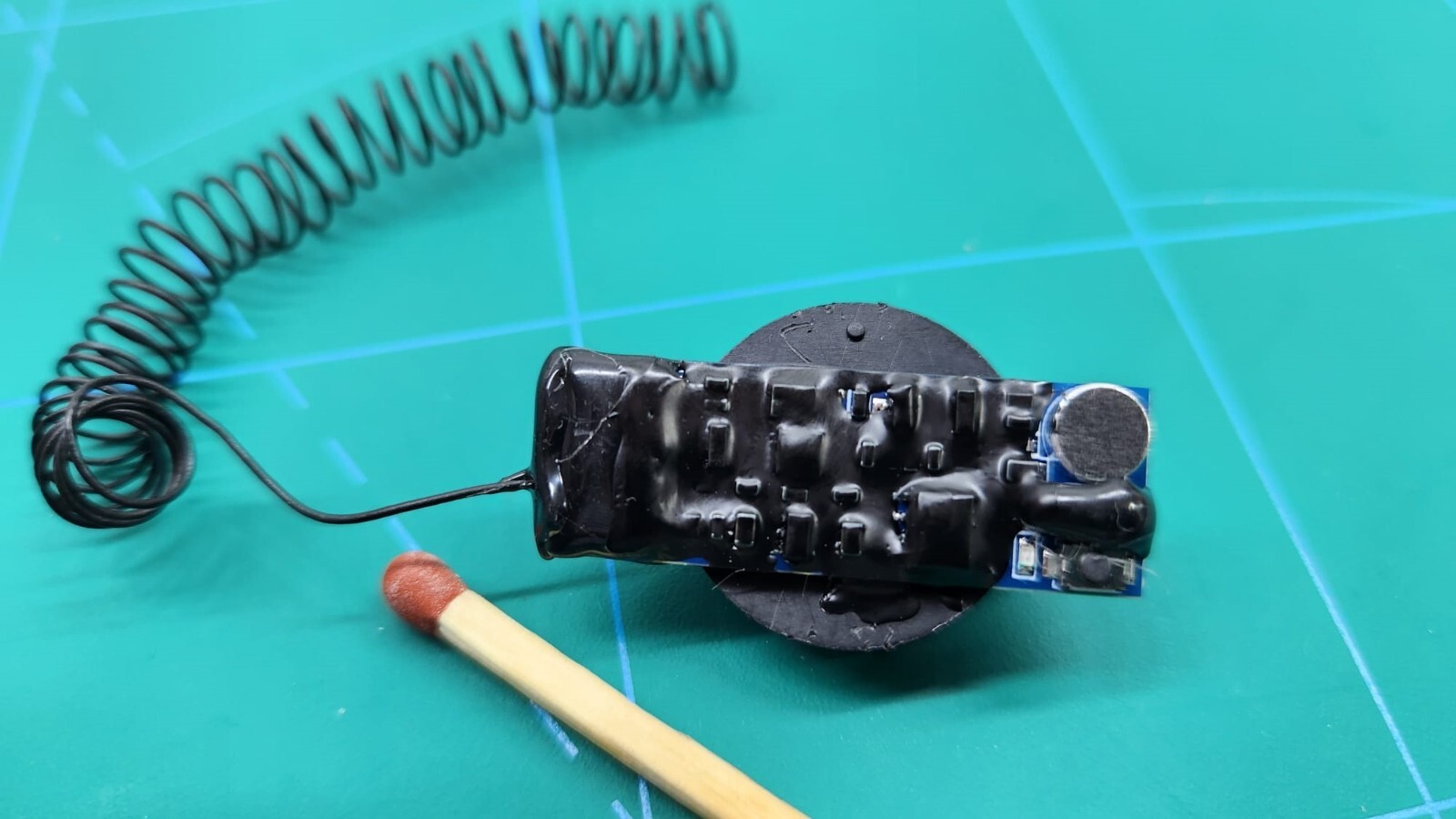 Spy Audio Rf Signal Bug , UHF mic. long distance UpTo 500meter MADE IN ISRAEL !