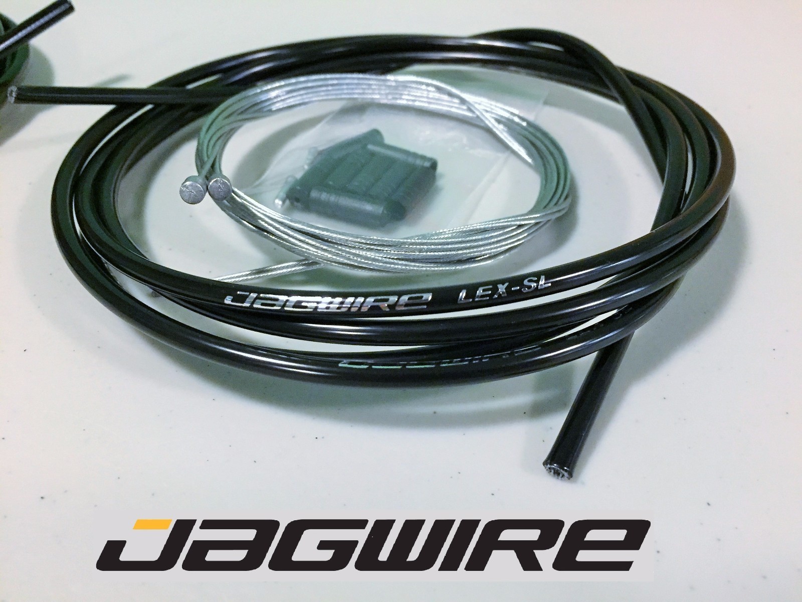JAGWIRE ROAD SHOP KIT - Brake & Shifter Cable & Housing Kit - SRAM/Shimano