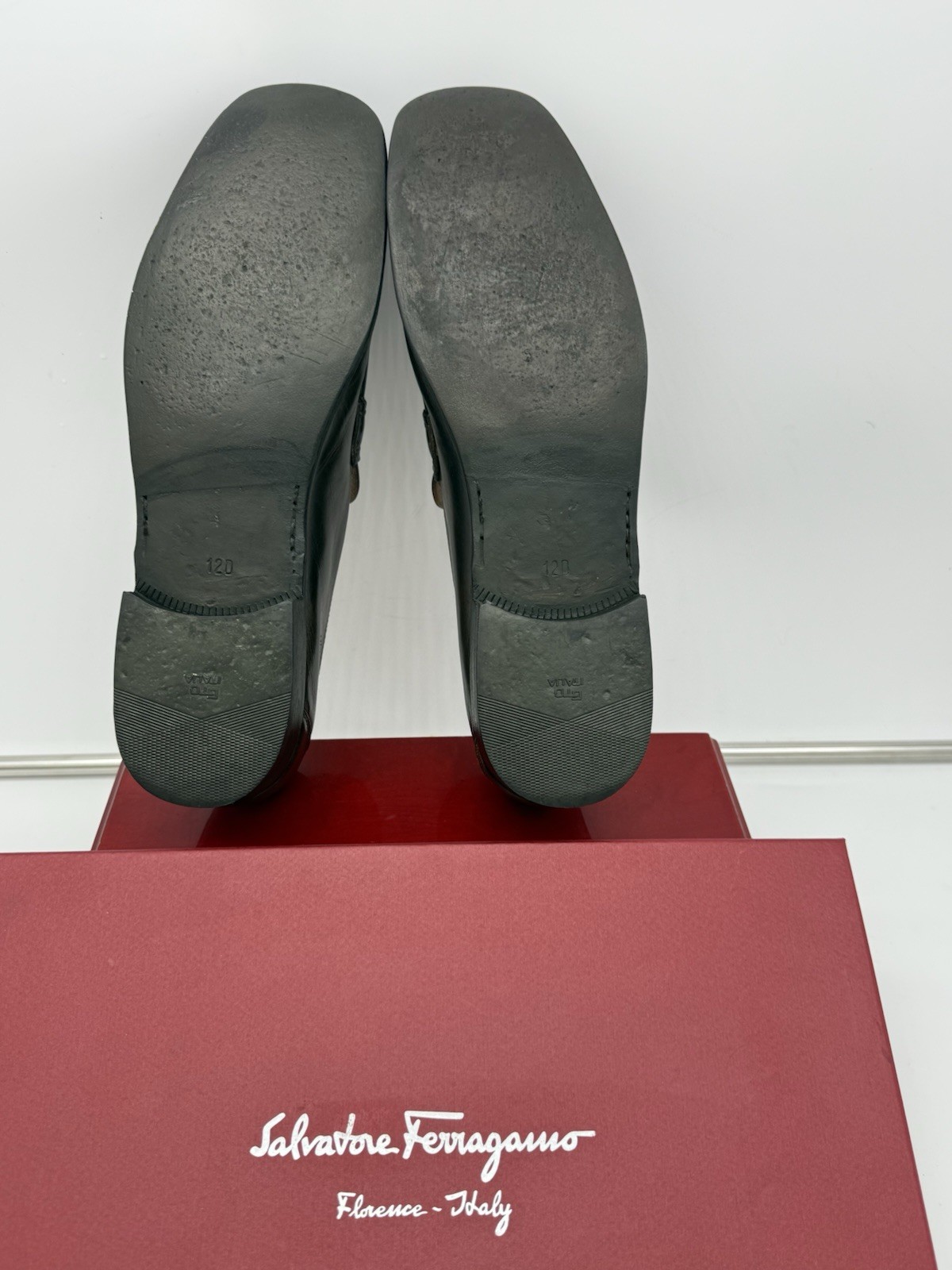 Ferragamo Mens Brown Loafers 10 Gancini Horse Bit Leather Luxe Shoes