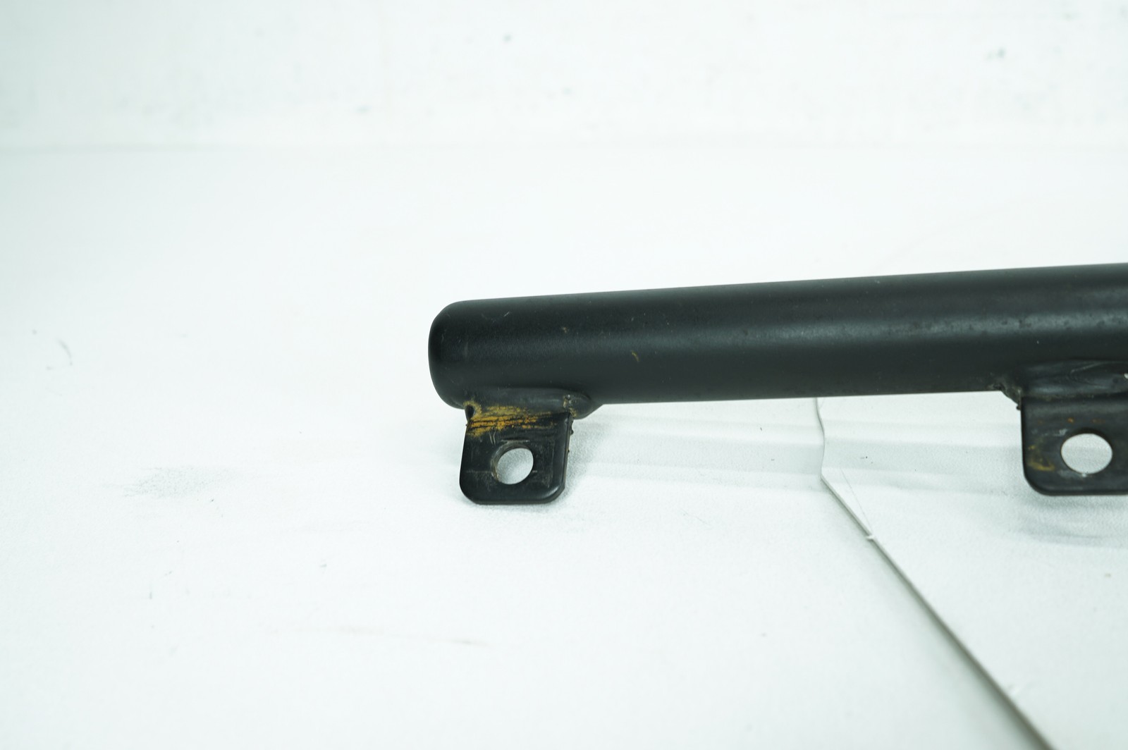 2005 Harley Sportster XL883 OEM Exhaust Muffler Interconnect Bracket Support Bar