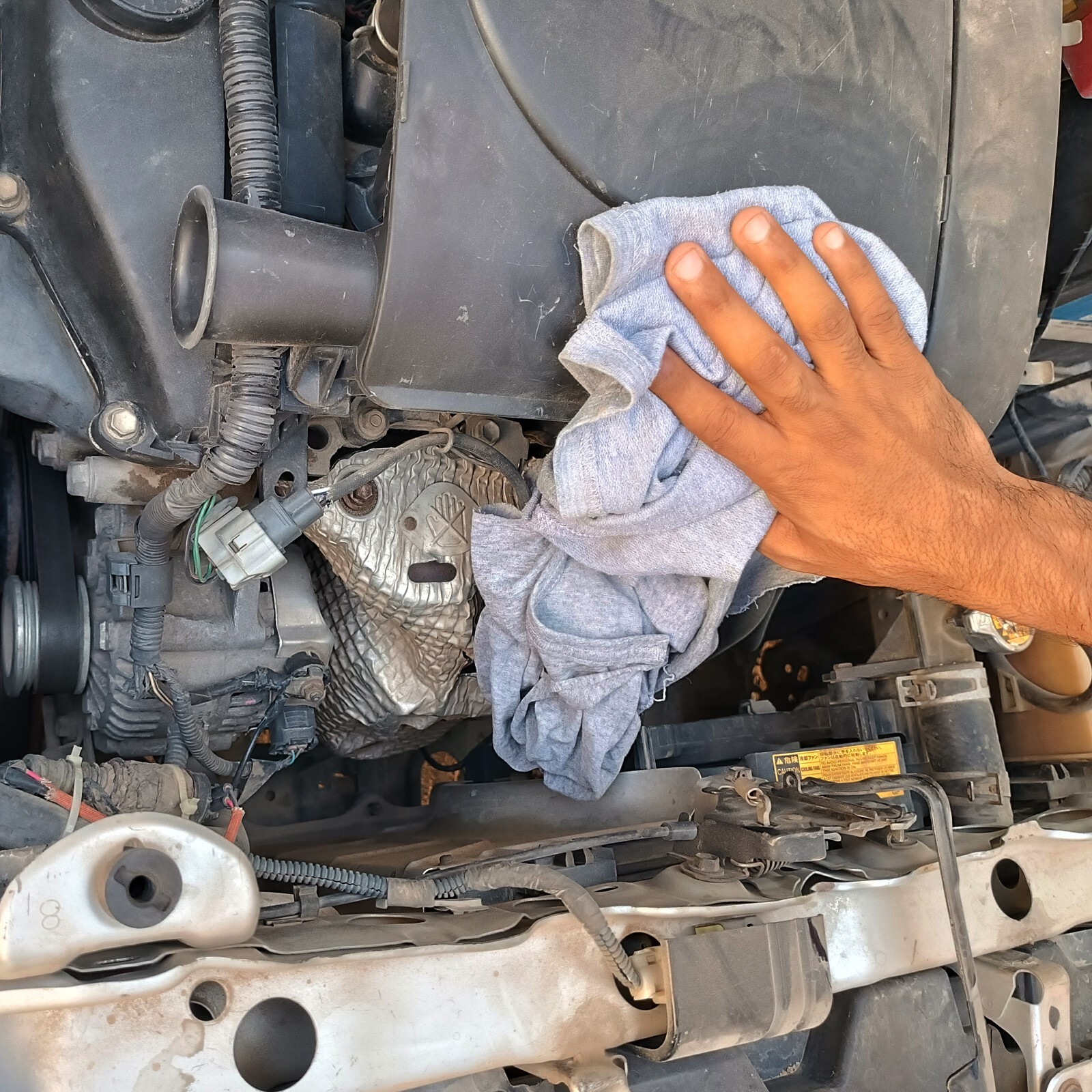 Gray Knit T-Shirt 100% Cotton Cleaning Rags 10 lbs. Bag - Multipurpose Cleaning