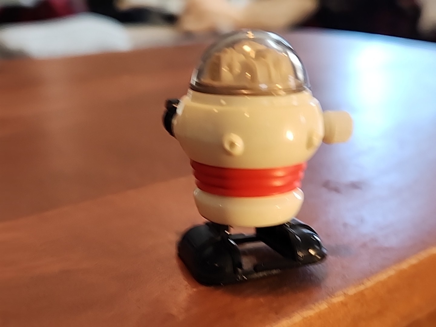 Tomy 1980's Rascal Pocket Bot Robot White Taiwan