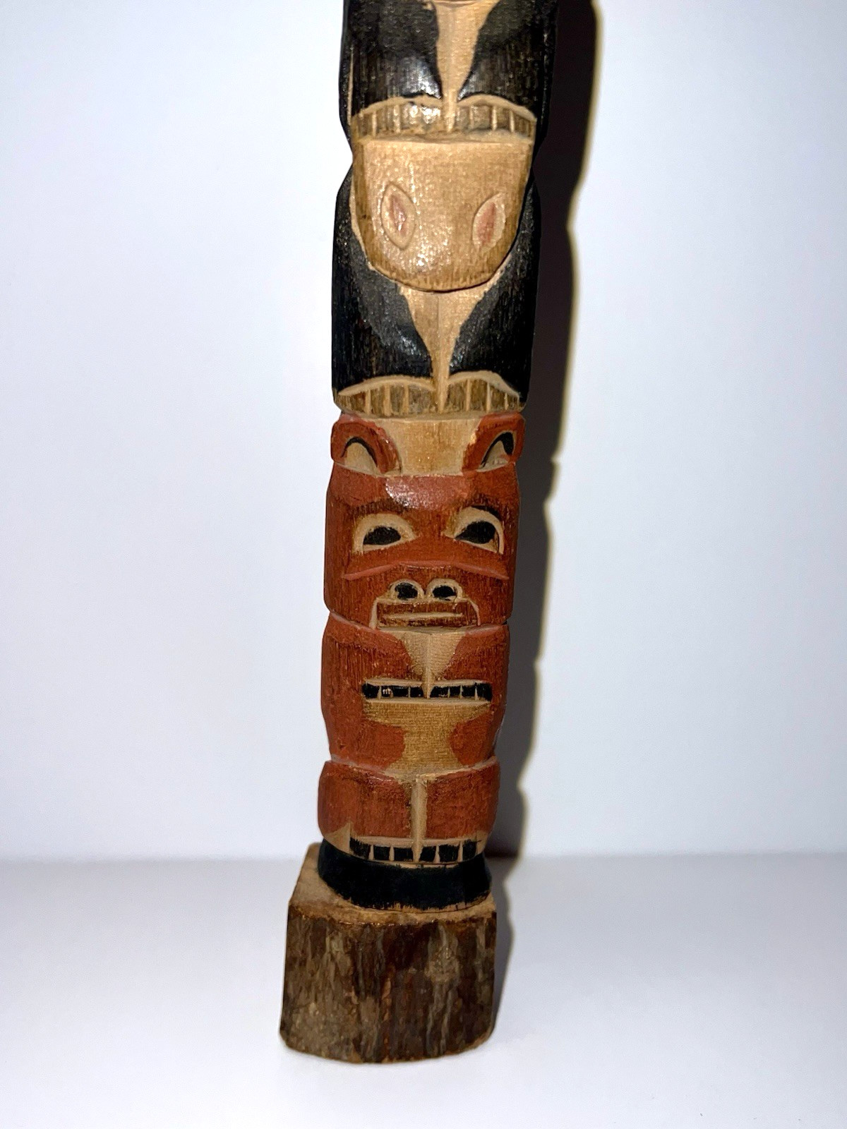 Native American Indian Pacific Northwest Coast Carved Tlingit 7" Tall Totem