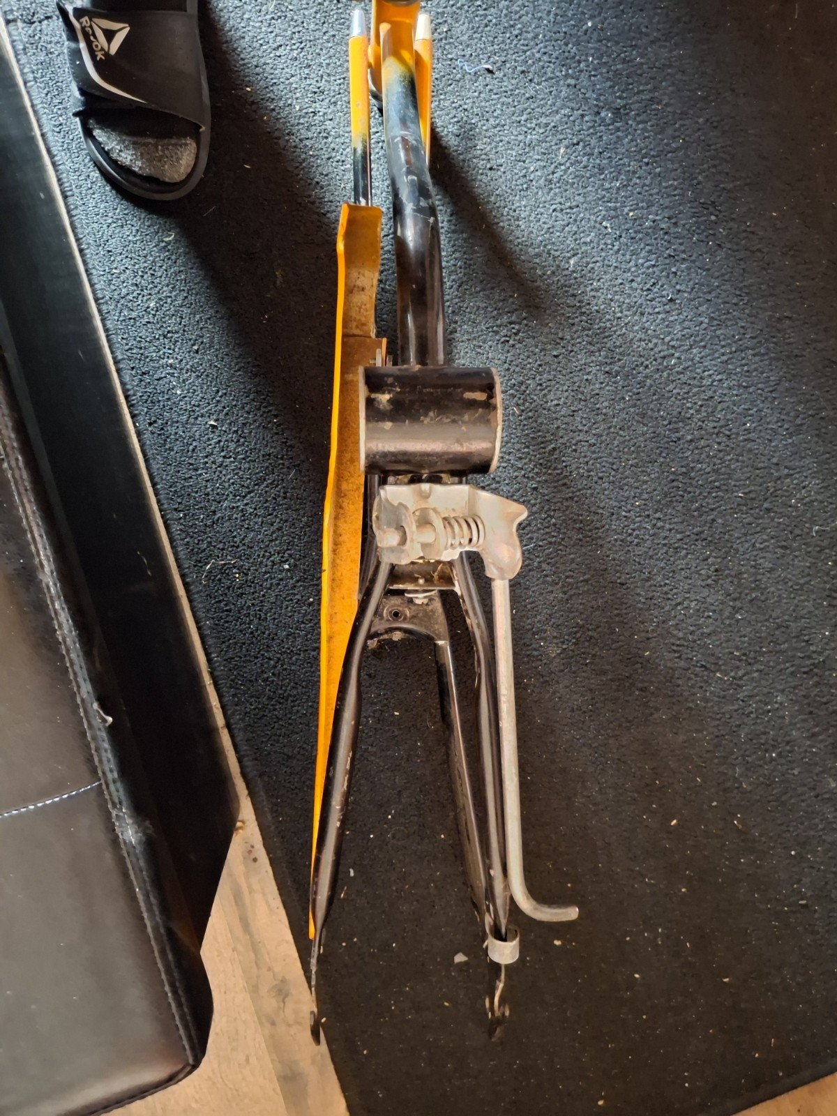 Huffy Muscle Bike 20" Frame Set Og Paint Cheater Slick Dragster Gremlin