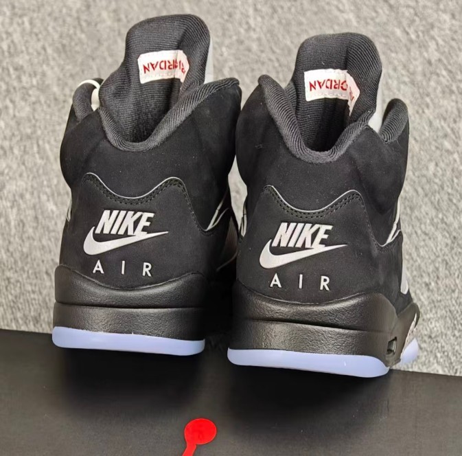 Jordan Air Jordan 5 "BLACK METALLIC REIMAGINED" Retro Basketball Shoes