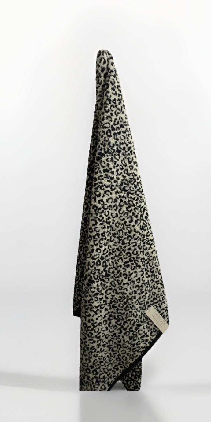 4 Rachel Zoe Animal Print Leopard Cheetah White Black 2 Bath 2 Hand Towels Set 4