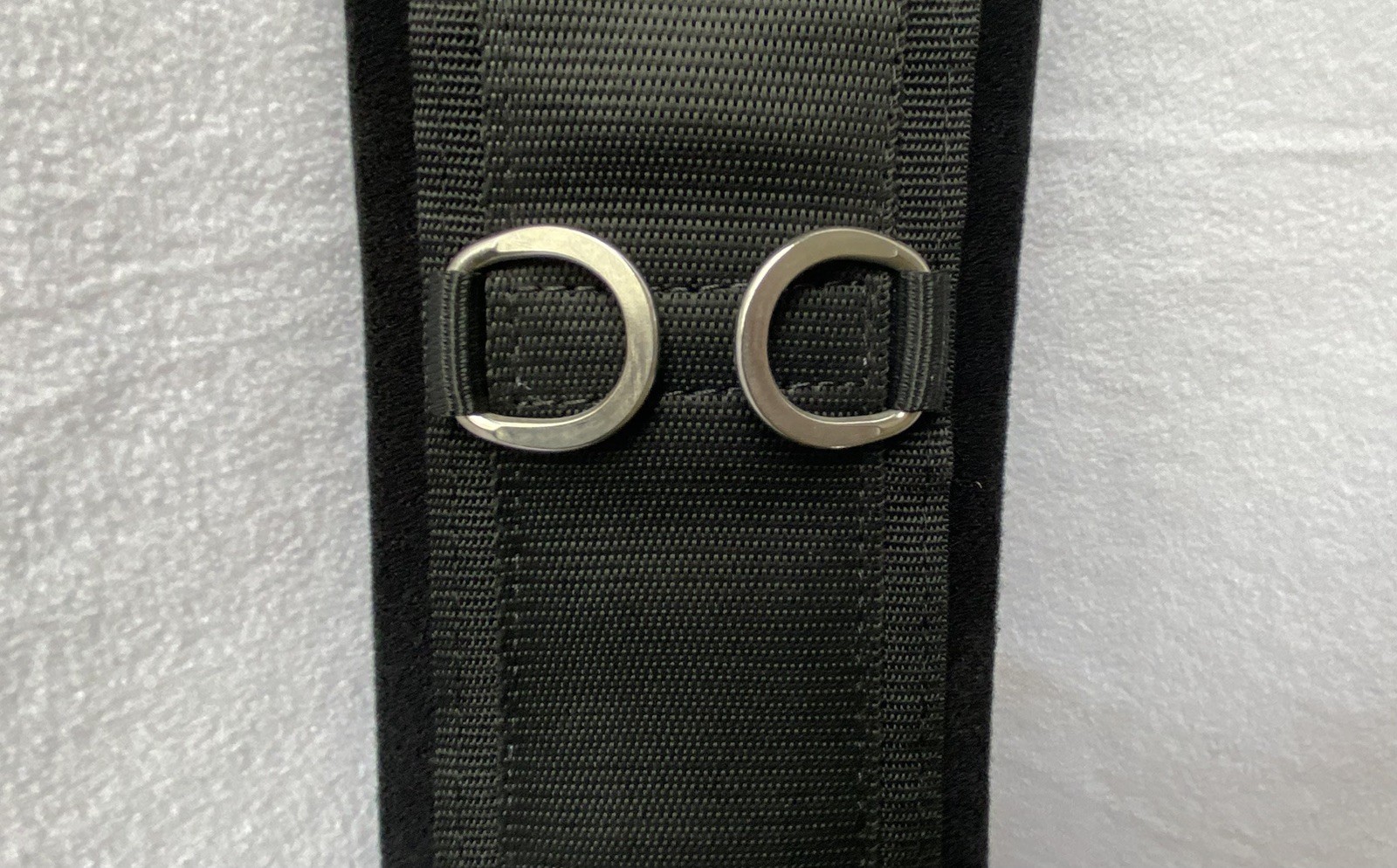 NEW 30" WEAVER Black Neoprene Smart CINCH With ROLL SNUG Buckle~Removable Back