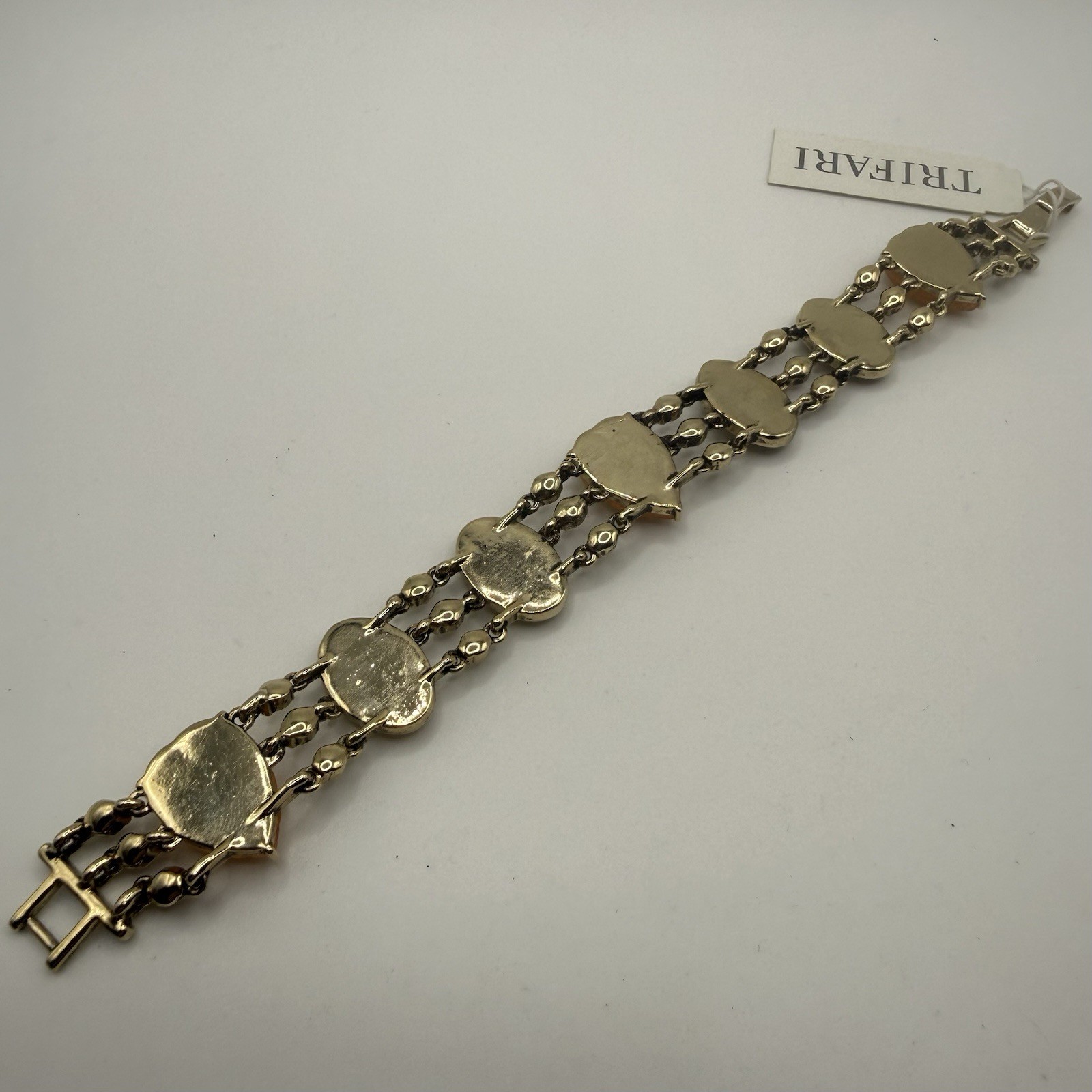 Vintage Trifari Bracelet Rhinestones Carved Acrylic Leaf Cabochons Gold Tone 7”