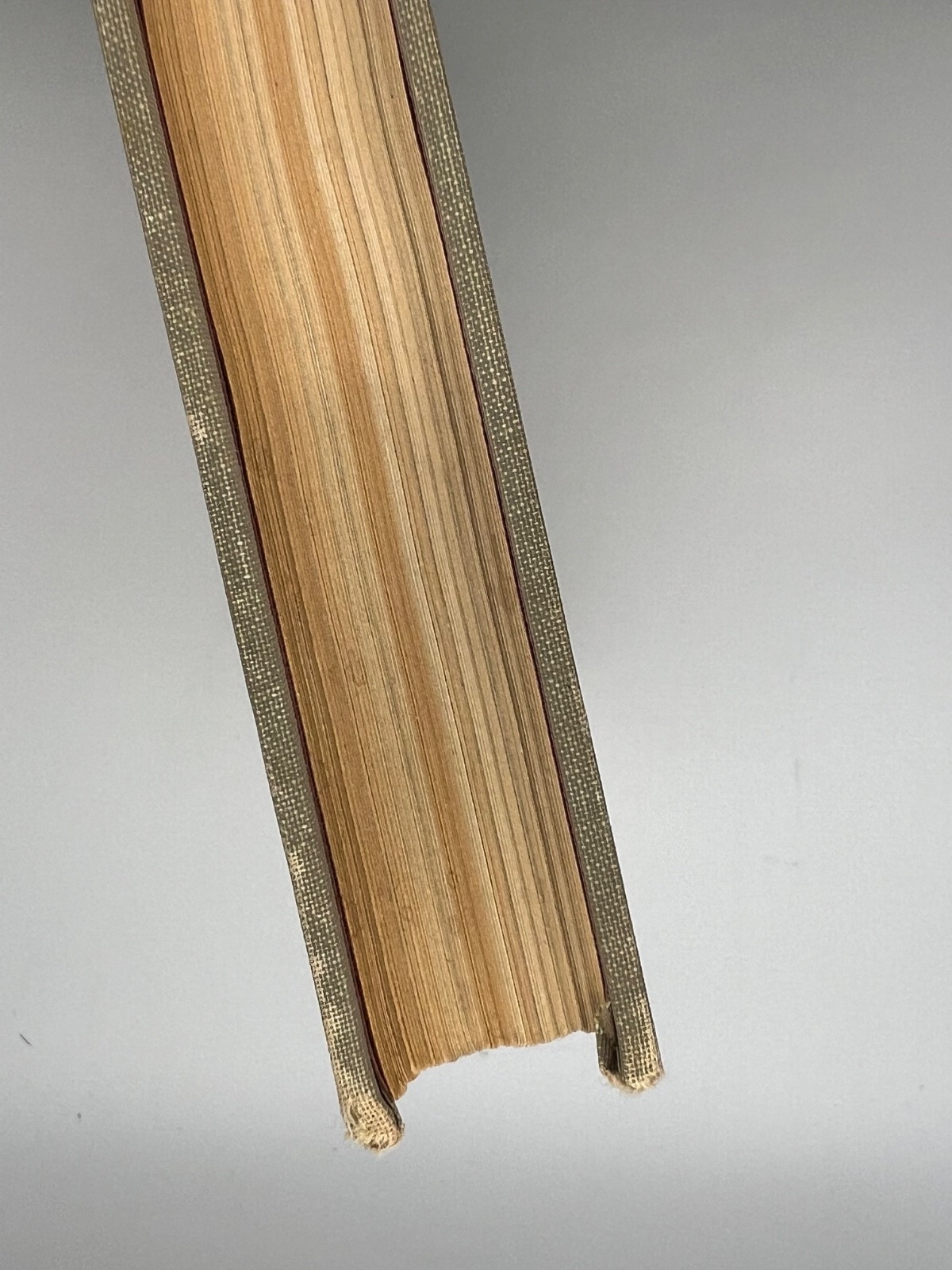 Vintage 1950 SINGER SEWING BOOK Illustrated Home Techniques By Mary Picken HC