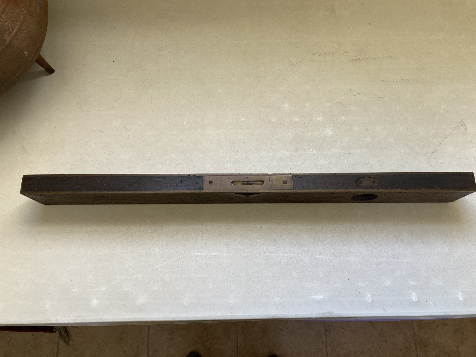 EARLY STRATTON BROS N0 1, 30" BRASS BOUND LEVEL.