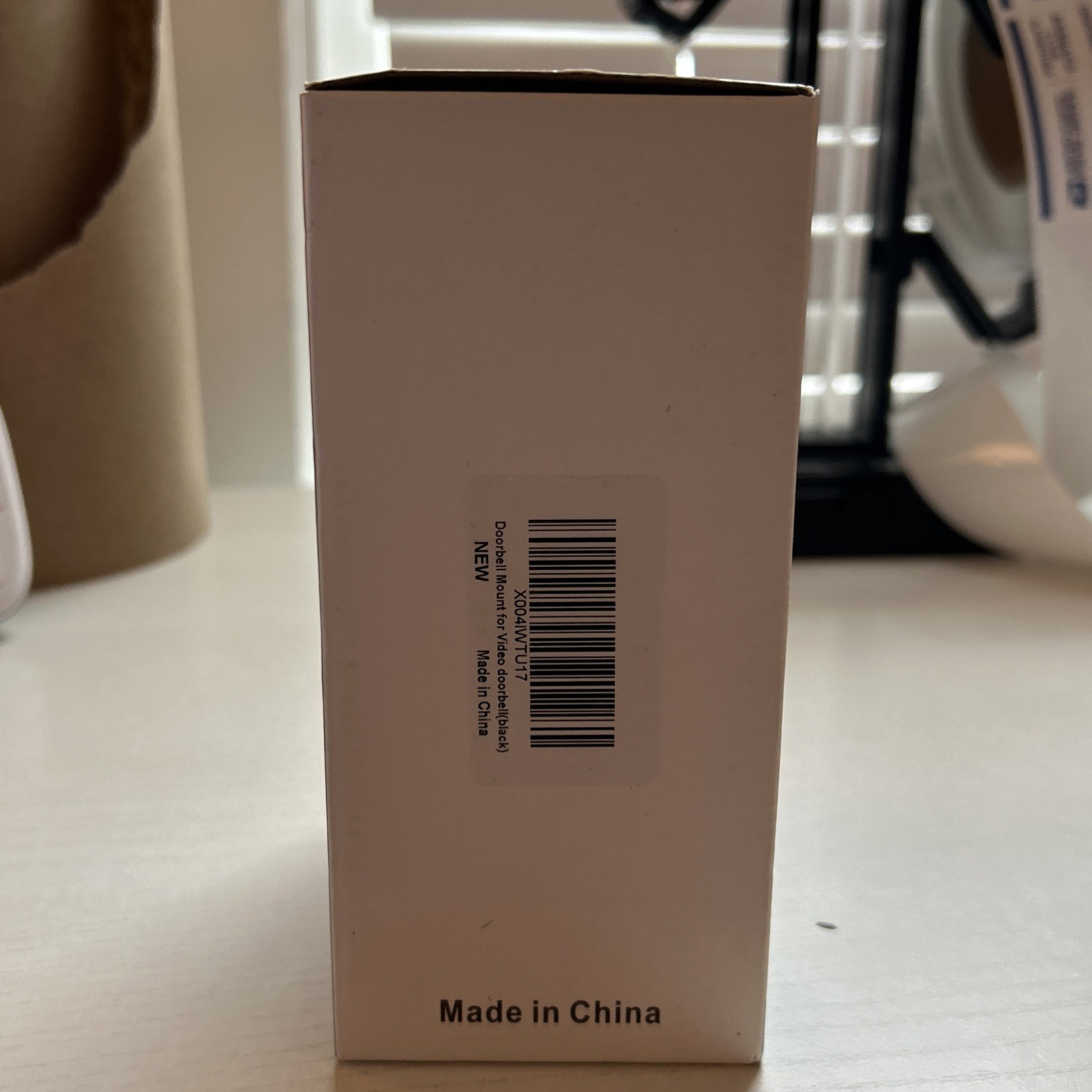 Doorbell Mount Anti-Theft Door Gripping Design