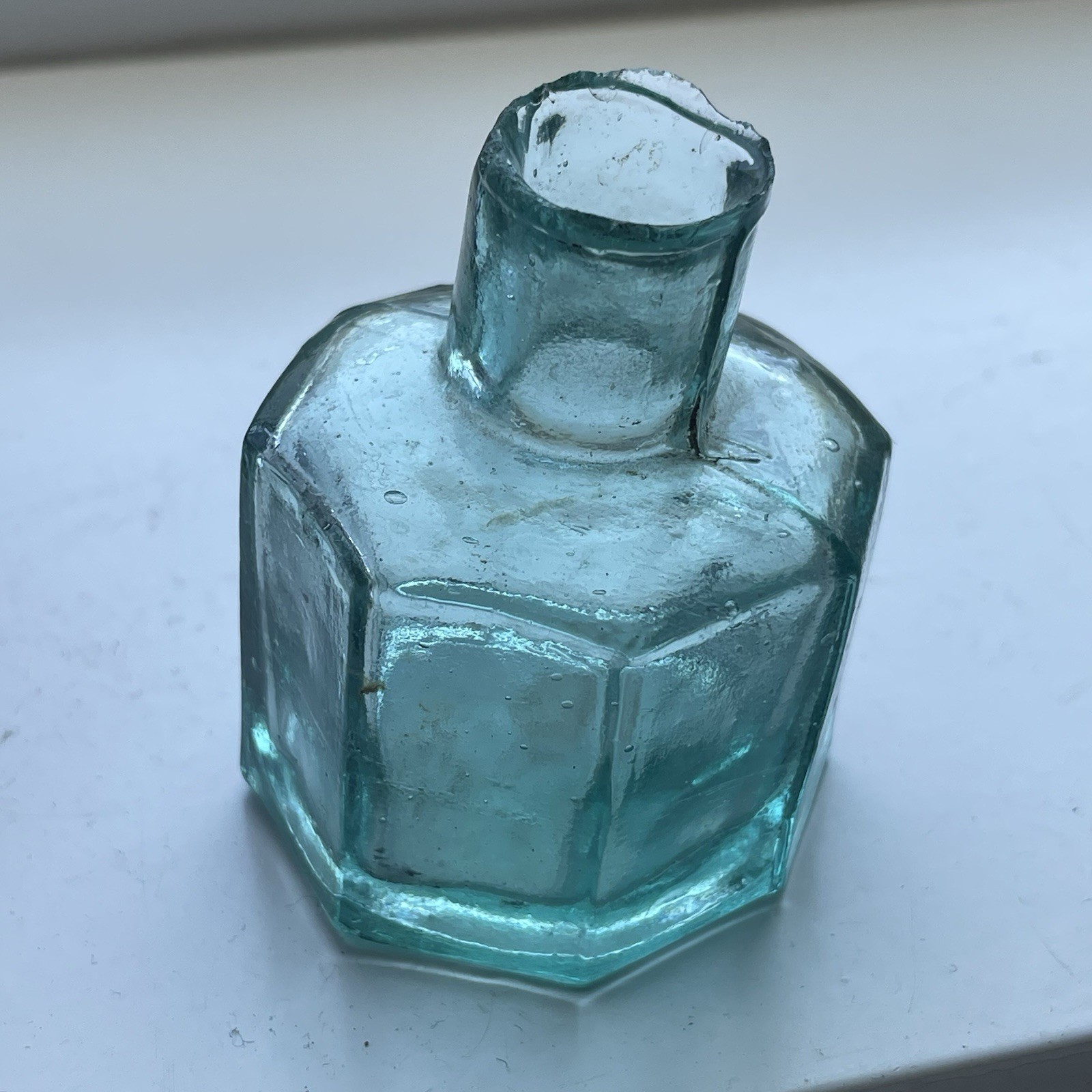 Antique Victorian Era Burst Top 8 Sided Ink Bottle