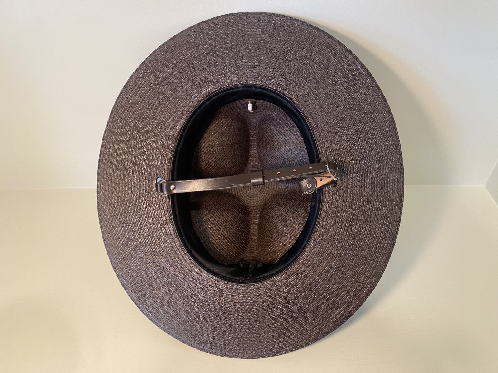 Stratton Form Fitting Straw Campaign Hat w/Strap w/Box 7 1/4