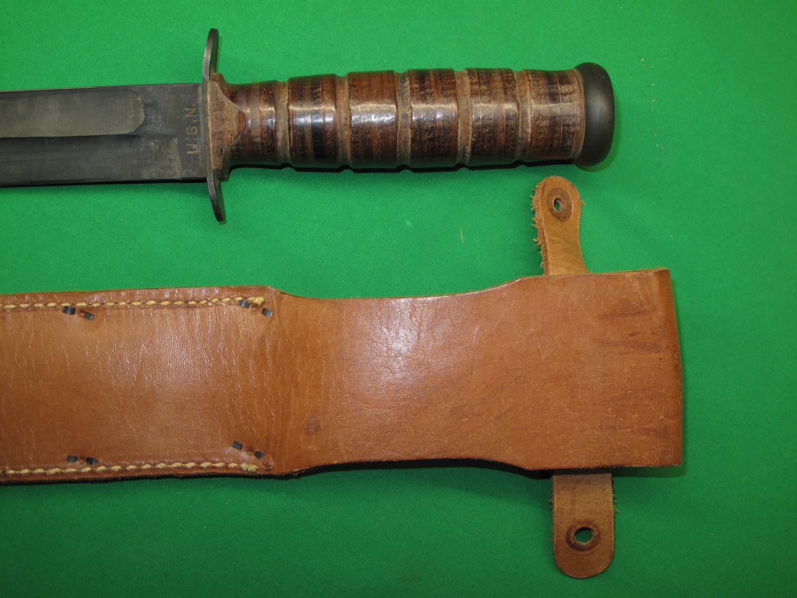 RARE US MARK 2 CAMILLUS KNIFE 1st VARIATION SCREW POMMEL