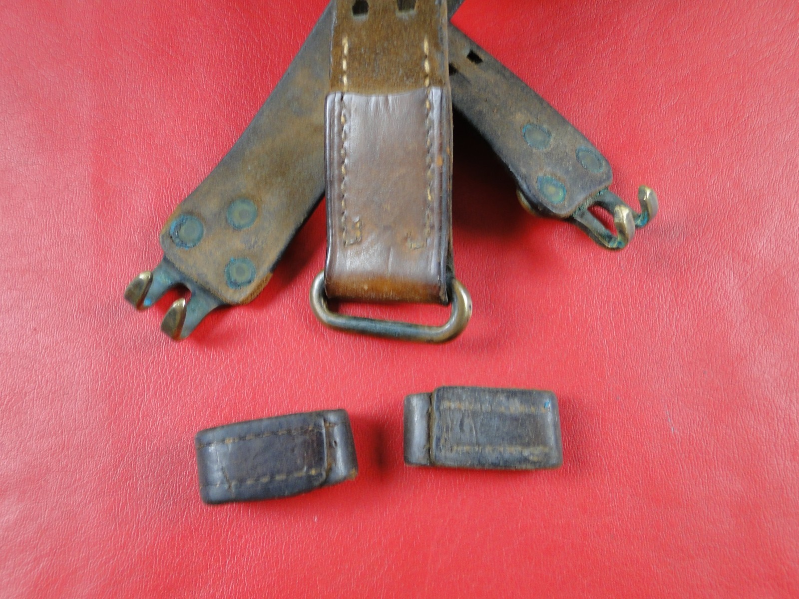 Sling U.S. M1907 Marked ``W.T.& B.Co / 1918 / R.E.W.`` (SMA3480)