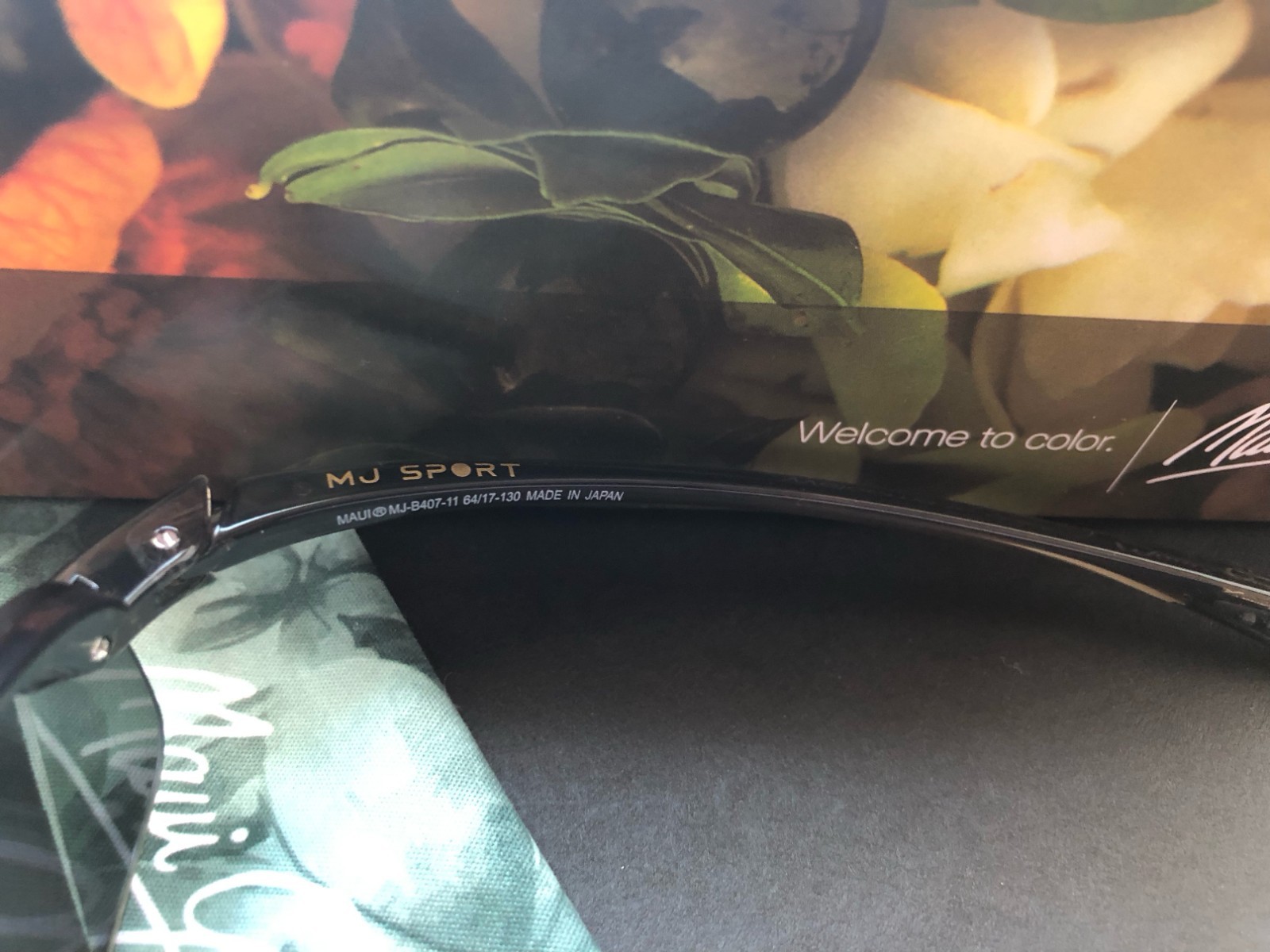 Maui Jim Sunglasses B407-11 Ho'okipa Grey Frame / Blue Hawaii Polarized Lenses