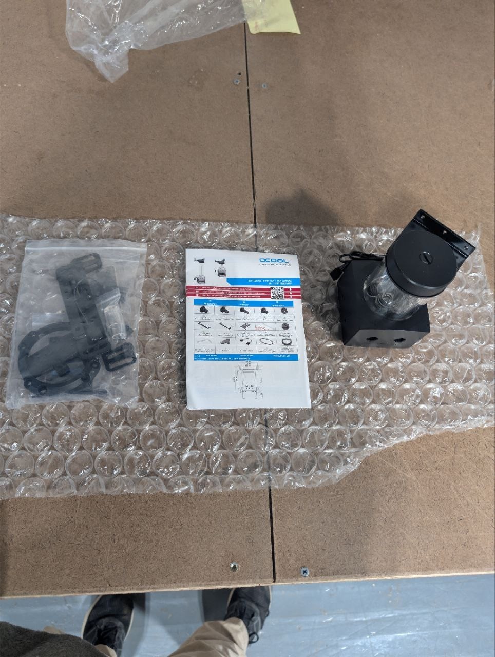 Alphacool Core 100 Aurora reservoir D5/VPP Acetal/Acrylic (15393)