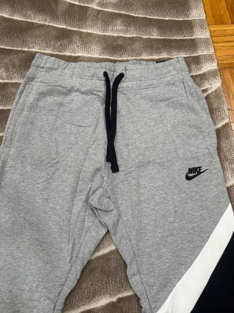 Nike Sportswear Swoosh Tech Fleece - SIZE Small