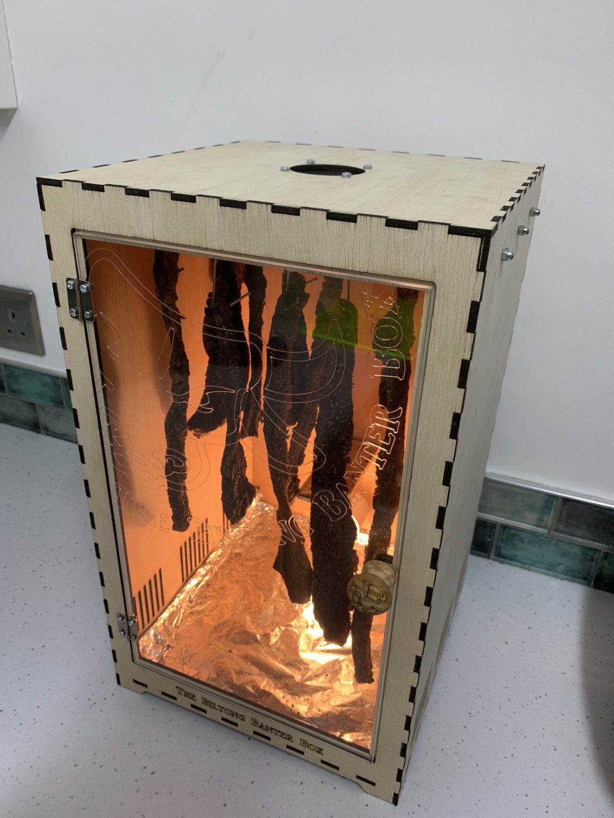 Biltong Box, Fan & Lamp Edition, Family Biltong / Droewors Maker, Dehydrator