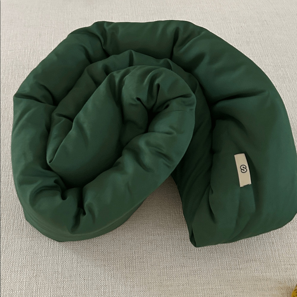 Infinity Pillow - Travel Neck Pillow, Pine Green, NWOT