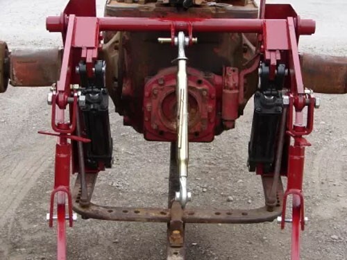 OKTractor 3 Point hitch conversion for Farmall M 460 and 560