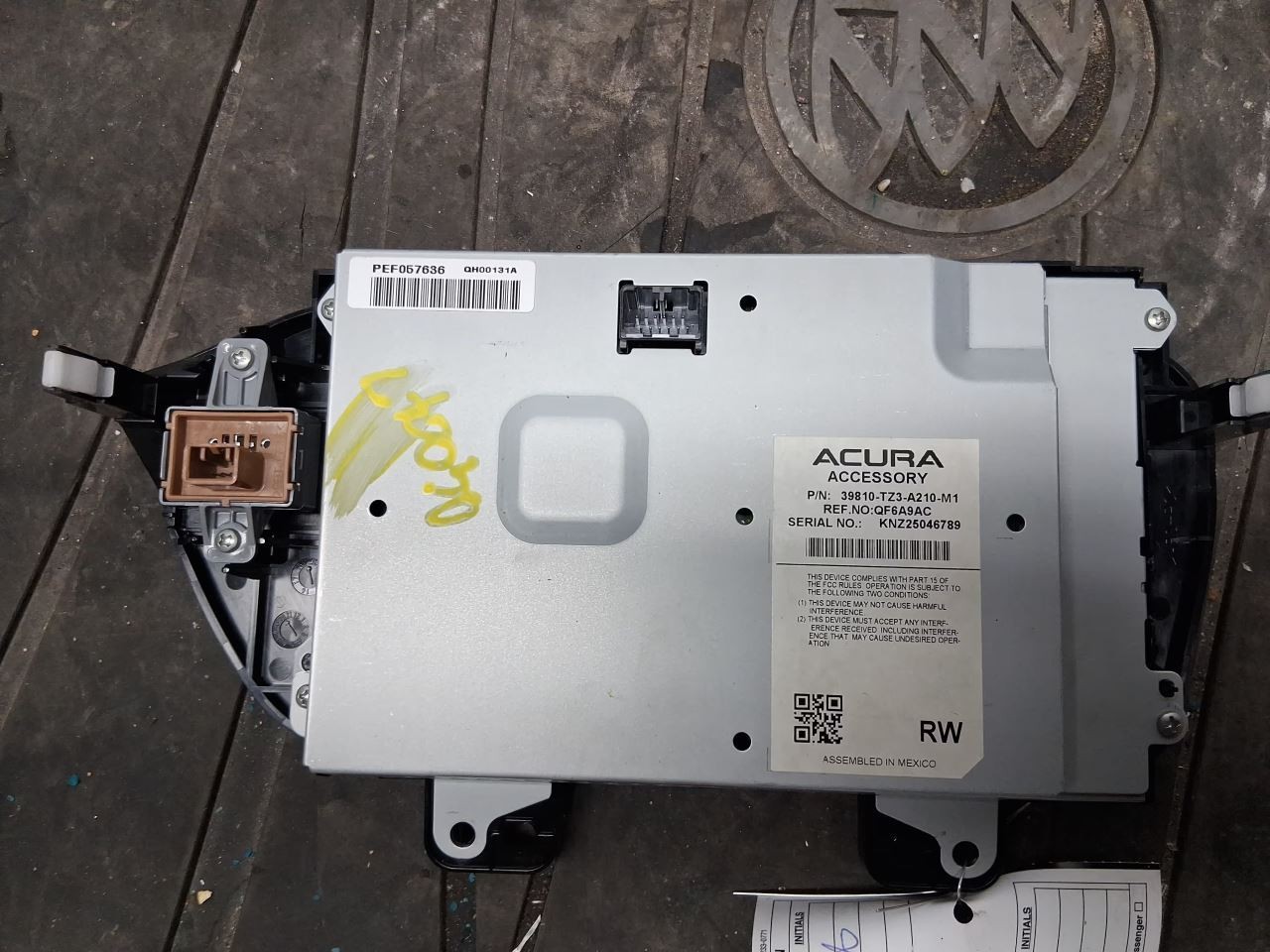 Info-GPS-TV Screen 8" Upper Display Screen Fits 19-20 TLX 3161648