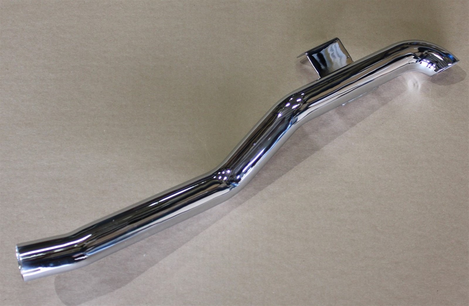 Boomer 8N Compact Tractor Exhaust Pipe 84249124 Chrome Case New Holland NOS OEM