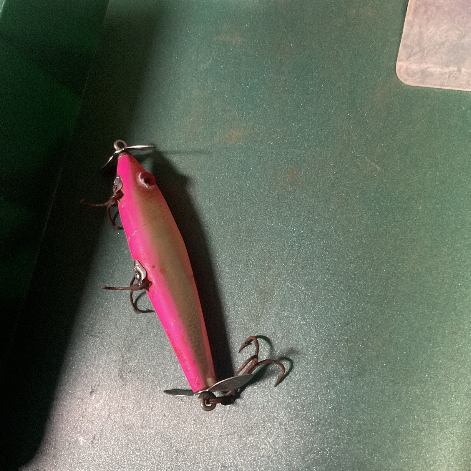 Vintage Plano Tacklebox "Boatbox" 2 Levels Green 39 Lures Inside