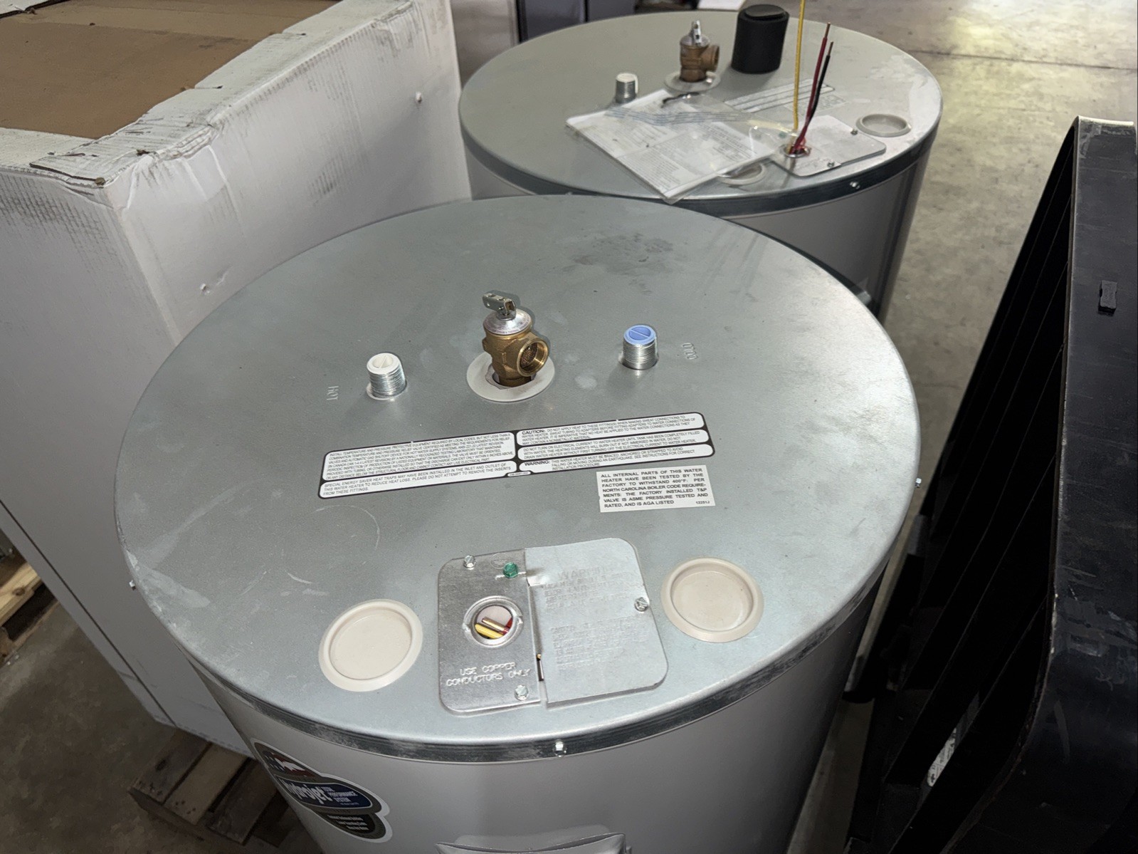 Bradford White 3 Phase Water Heater 50 Gallon 6000 Watt RE350S6-3NCZZ