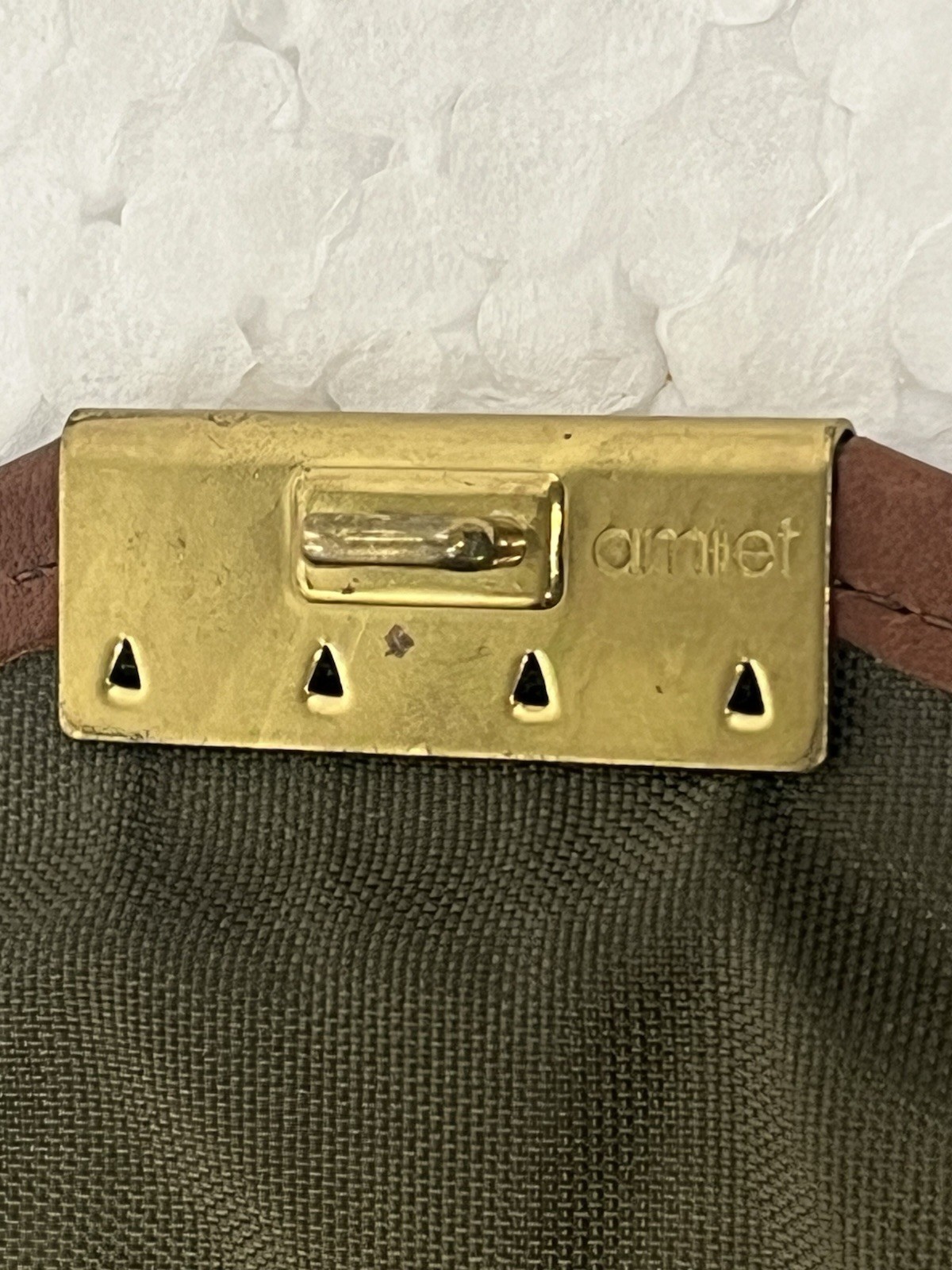 Vintage Amiet Locking Leather Folio Top Grain Cowhide