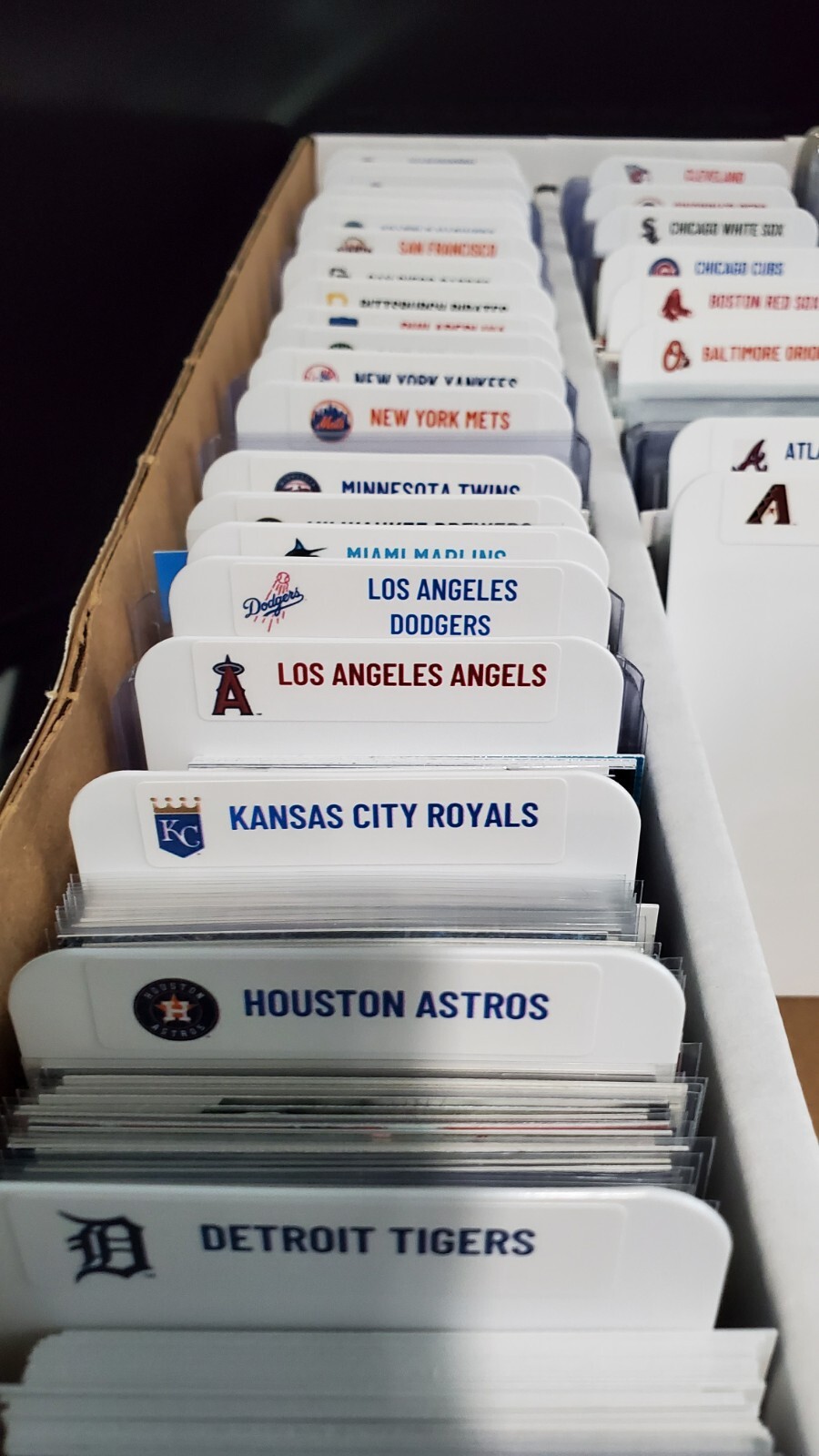 (30) TALL Sports Card Dividers with 30 FREE MLB Teams Logos Labels