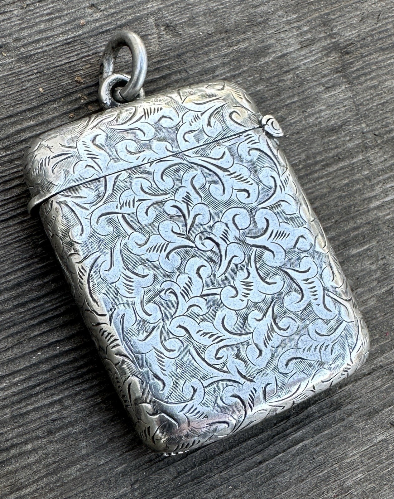 Antique Albert Baker & Co. Sterling Silver Engraved Vesta Case Match Safe