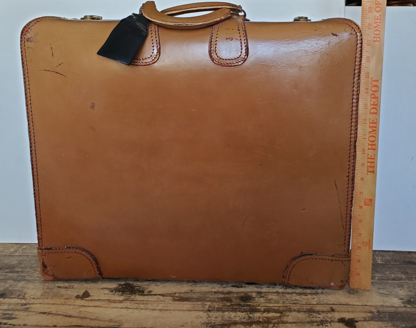 Vtg 1940-50s Cowhide Leather WINGS Suitcase Flight Luggage Carry-On 22”X 19”X 6”