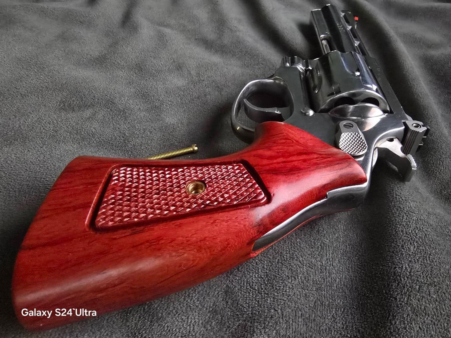 Rossi fit both Round / Square butt grips 67 68 69 71 351 511 515 518 720 971 972