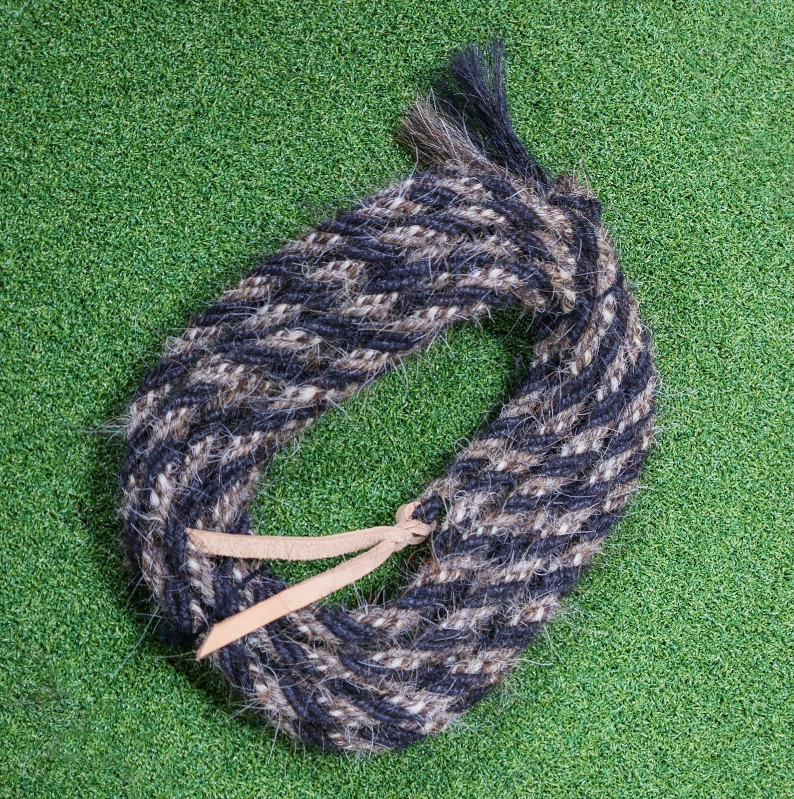 22ft X 3/8" Mecate Tail Hair Reins (4 Strands) Popper