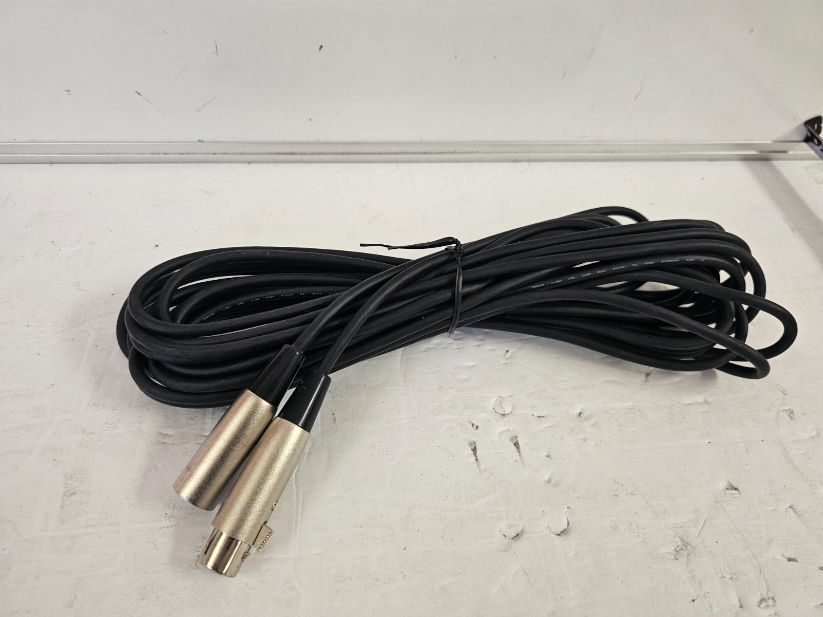 Groove Tubes Alesis AM61 Tube Microphone AND Power Supply AND CABLE LOT O