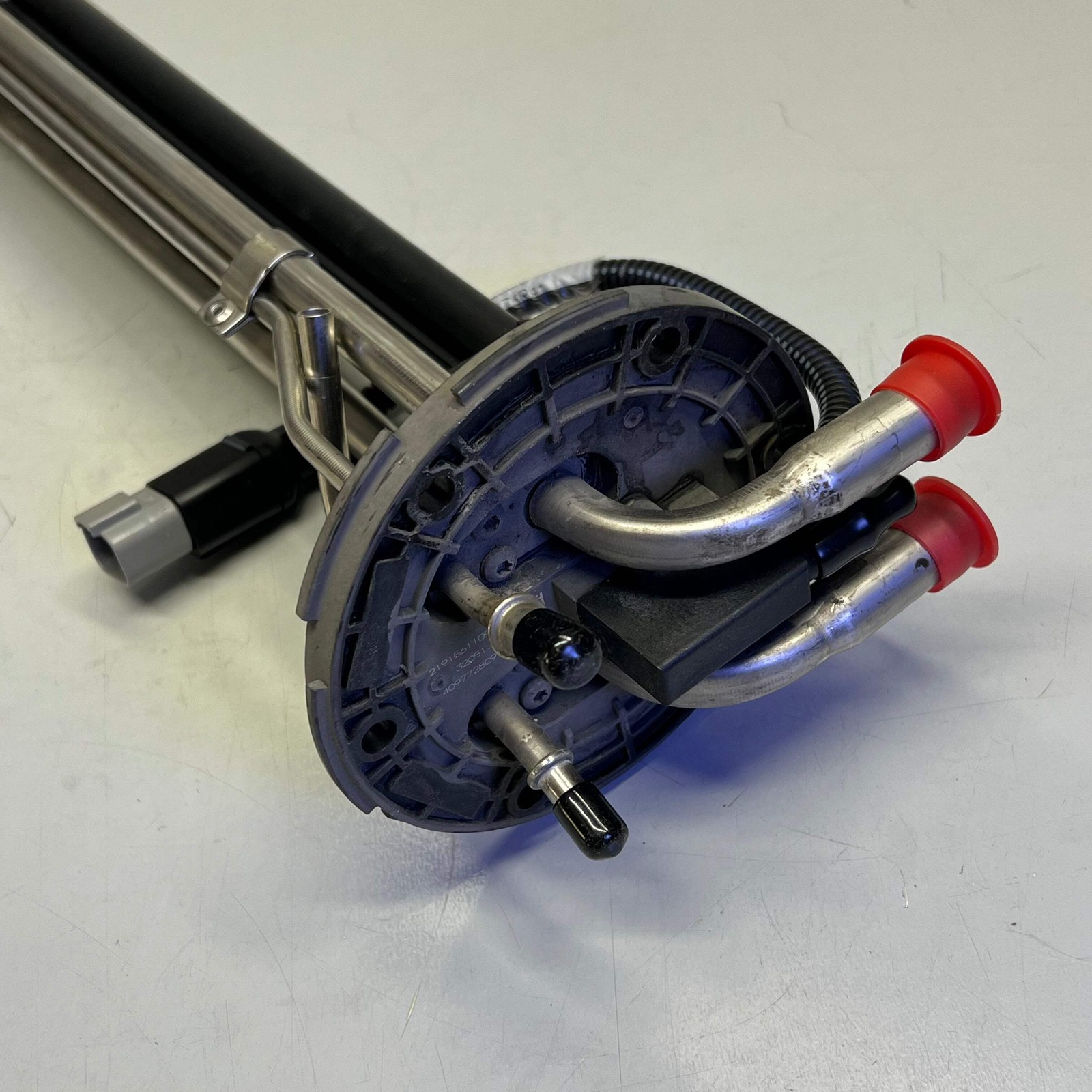 NAVISTAR Genuine International Def Diesel Exhaust Fluid Sensor 5012175R91