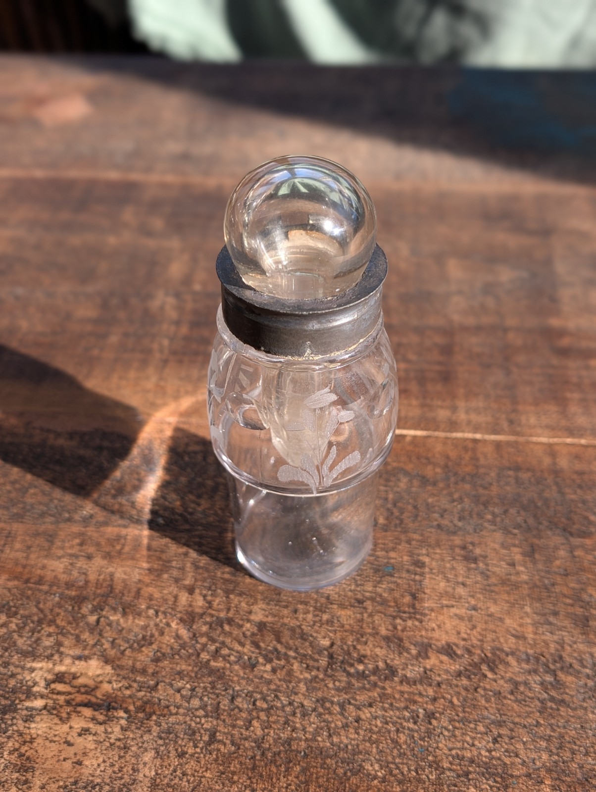 Antique Victorian Silverplate 7-piece Rotating Condiments Cruet Set w/Stoppers