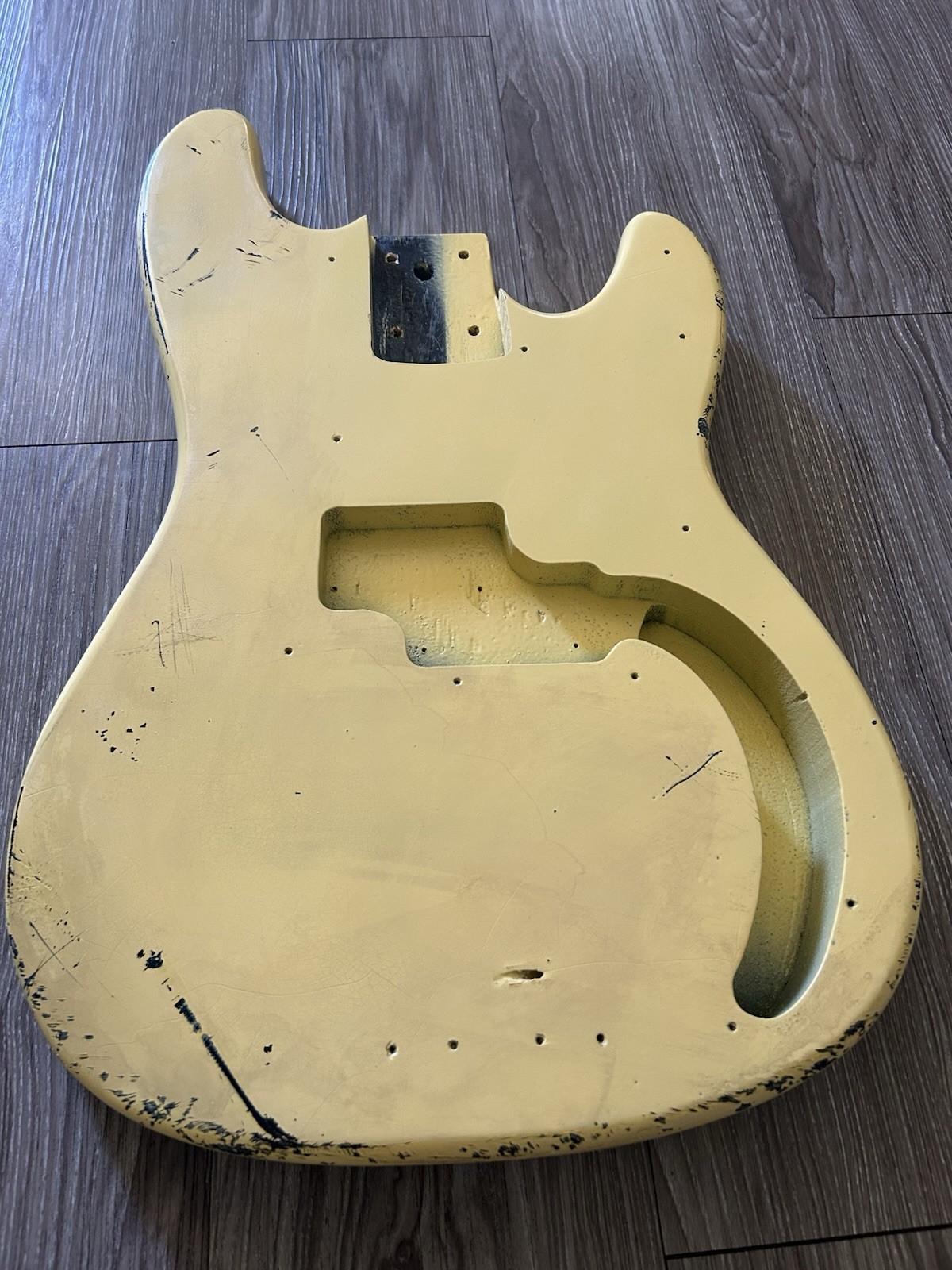 Yellow Body for Precision Bass Relic - NITRO finished