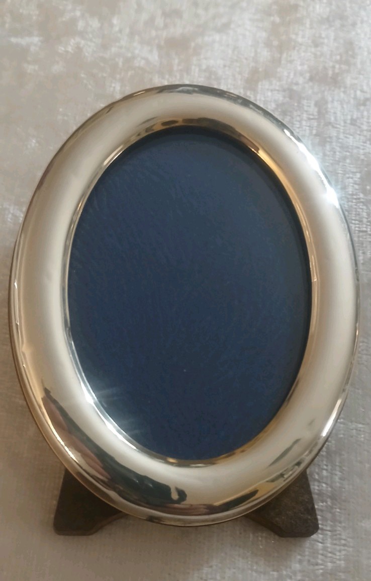 Vintage 800 German Silver Small Oval Photo Frame Signed