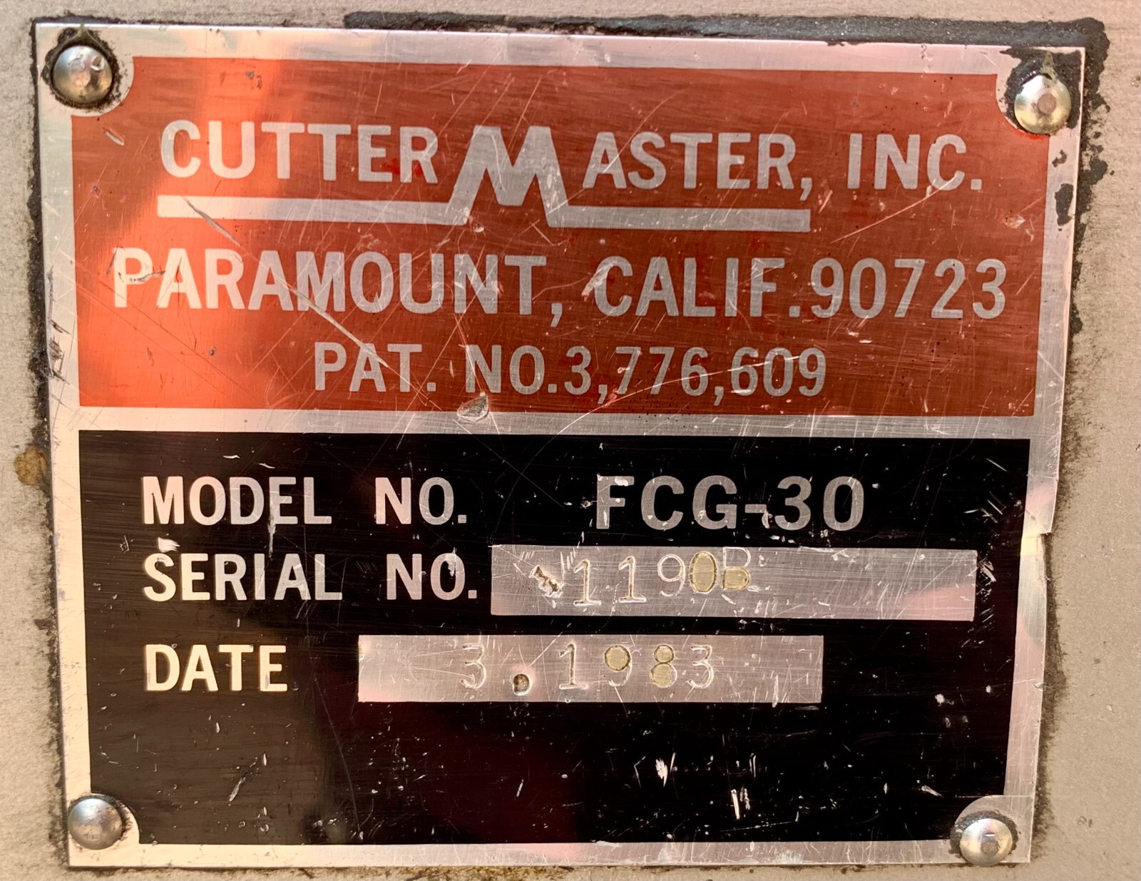 Cutter Master FCG-30 - Tool Grinder/ End Mill Sharpener