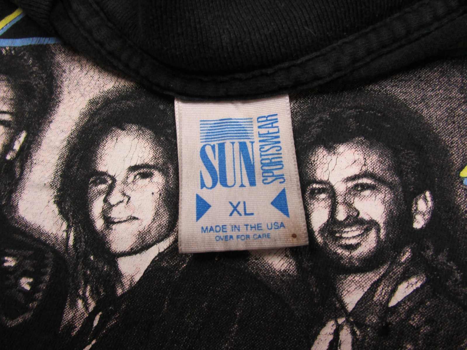 Vintage 1980s Highway 101 Band T Shirt Size (XL) Brockum Distressed Worn 1988