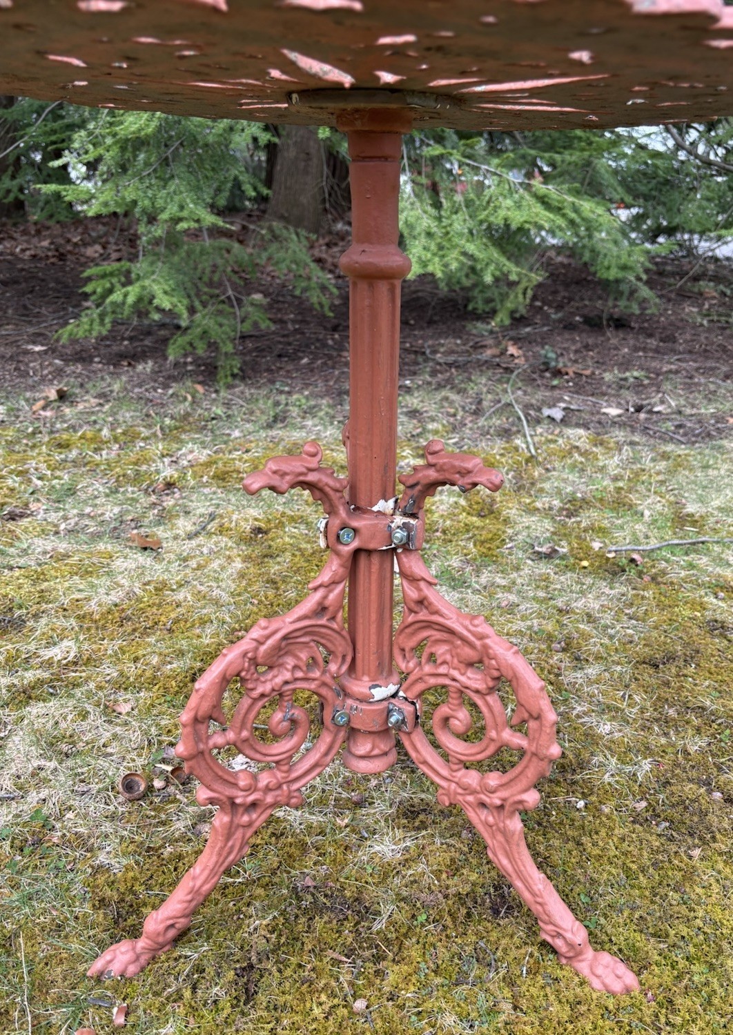 Vintage Victorian Grape Vine Cast Iron Patio Bistro Table GRIFFIN LEGS Garden