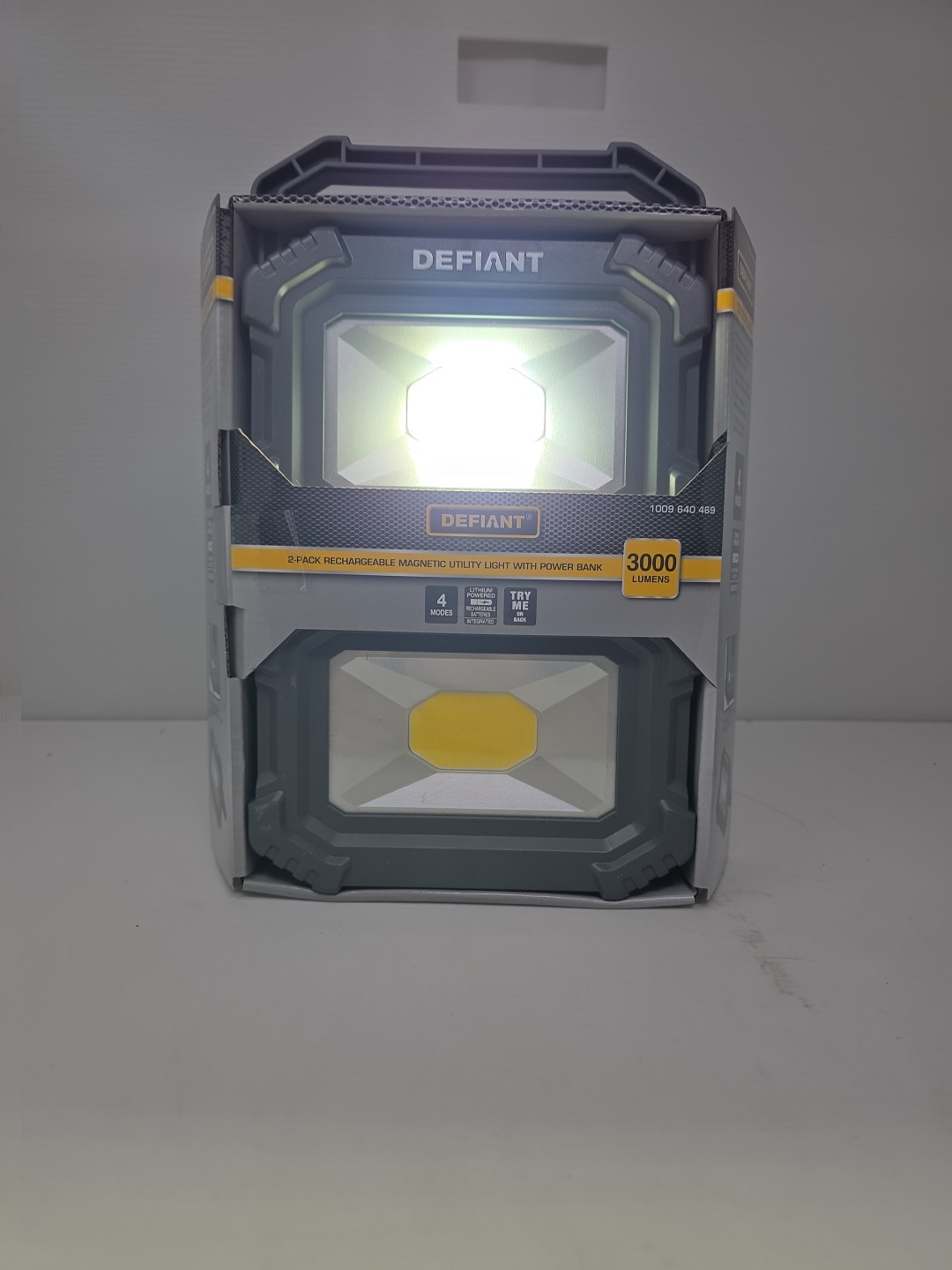 Defiant Rechargeable Magnetic Utility Light w/ Power Bank Foldable Handle 2-Pack