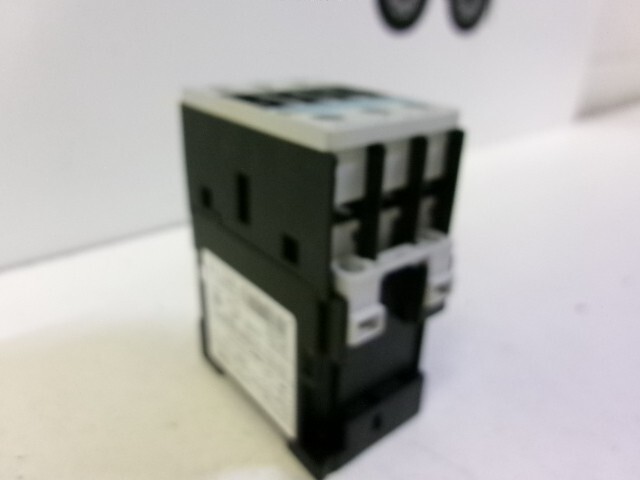SIEMENS 3RT1026-1B..0 CONTACTOR NEW MISSING BOX FREE SHIPPING!!!!!!!!!!!!